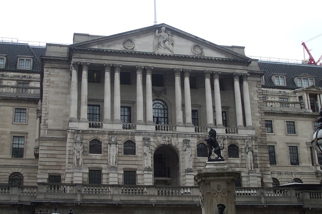 property-industry-reacts-to-bank-of-england-hiking-interest-rates-to-5%